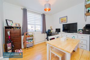 Dining Room- click for photo gallery